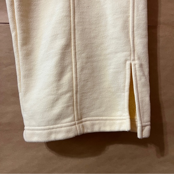 Alo Yoga | High Waist Free Time Straight Leg Sweatpants French Vanilla Size M - Picture 7 of 12